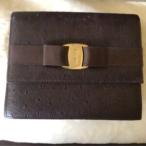 🤎Salvatore Ferragamo Dark Brown Leather Bag with crossbody chain